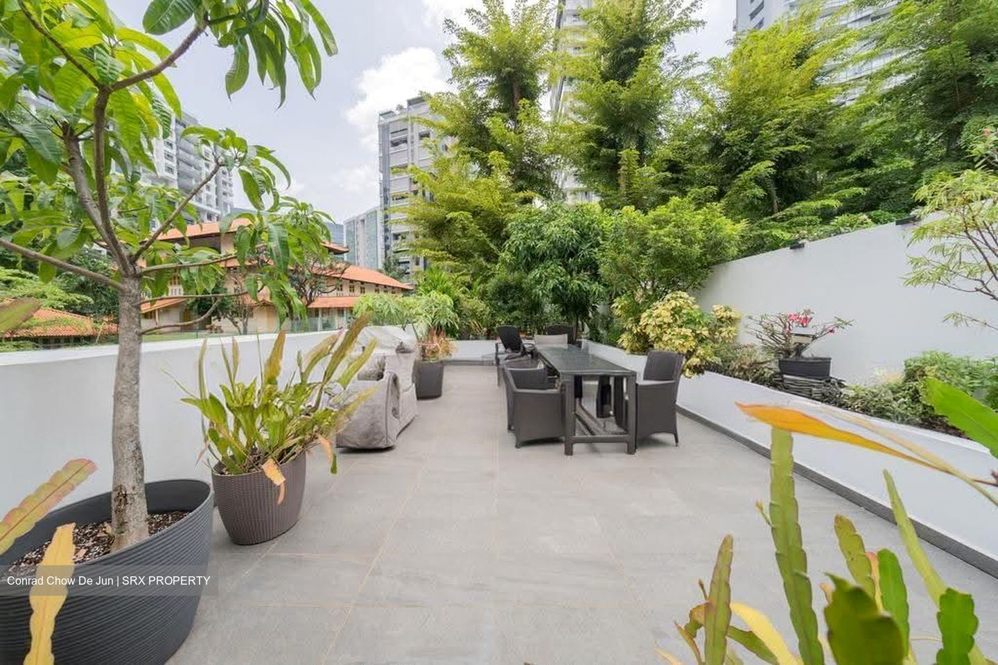 Cairnhill Road (D9), Detached #637828031